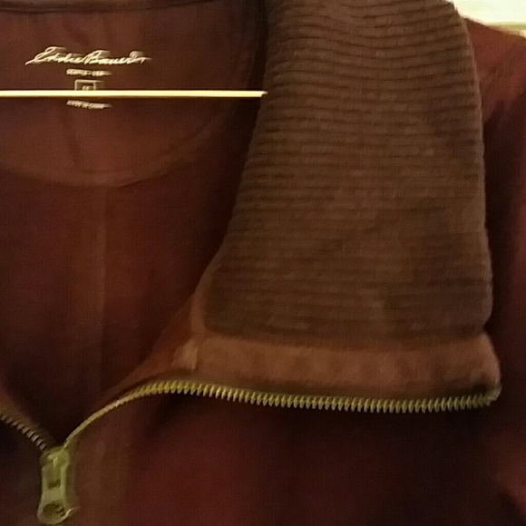 Eddie Bauer zip up jacket. Maroon. - Picture 5 of 8
